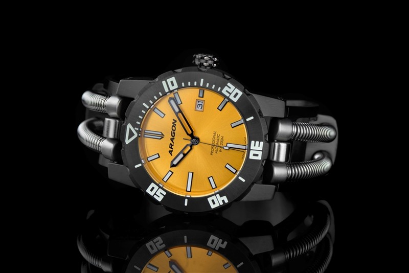ARAGON Hydraumatic G9 NH35 Automatic Orange 44mm