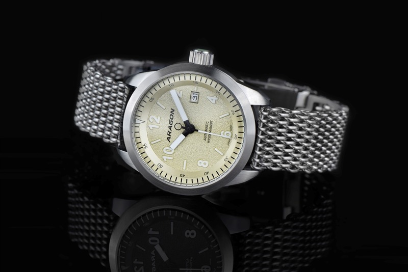 ARAGON Caprice NH35 Automatic Beige 44mm Mesh Bracelet