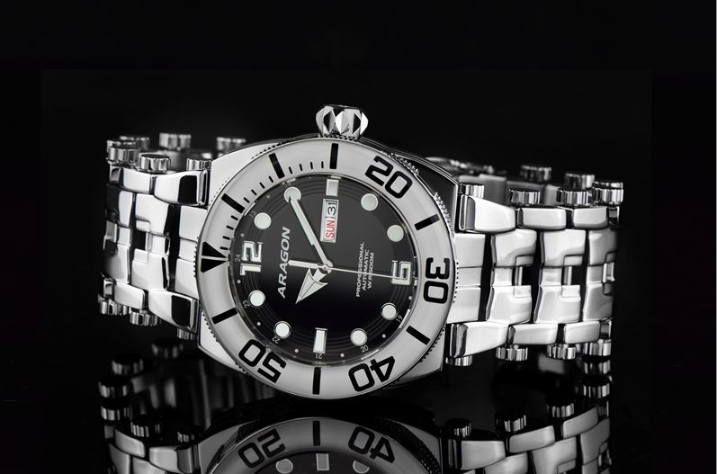 ARAGON Milipede 43mm Automatic Black