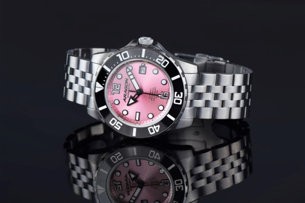 ARAGON Divemaster Titanium Pink 45mm Limited Edition